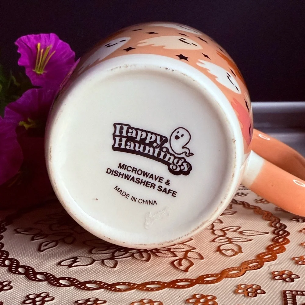 Spooky Ghost Halloween Travel Mug w Lid Cute Fall Ceramic Tumbler 16oz NWT